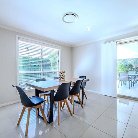 Loch Lomond - Spacious Living Close To Zoo & Golf Dubbo Exterior foto
